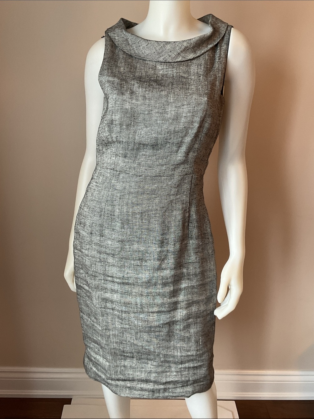 Anne Klein Linen Dress - Picture 3 of 8